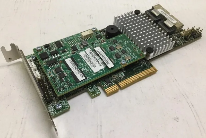 Контроллер UCS-RAID9271CV-8I V05 Cisco MegaRAID 8-Port 6GB/s SAS/SATA Raid Contr — фото лота 1