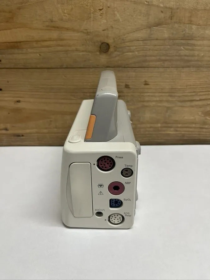 Монитор пациента Philips IntelliVue MP2 Portable Patient Monitor M8102A