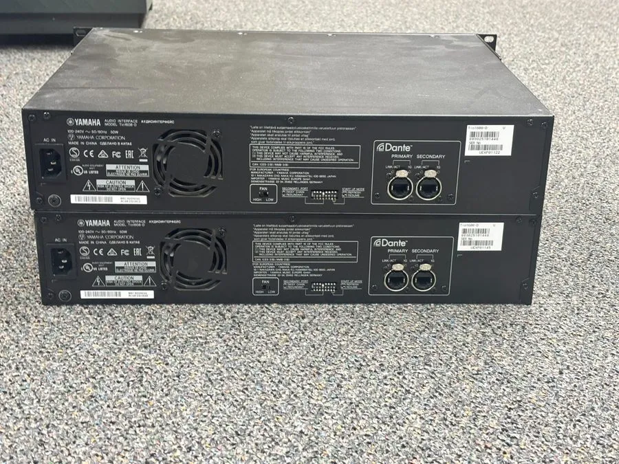 Микшерный пульт Yamaha TIO1608D Input Output Mixing Console Rack — фото лота 1