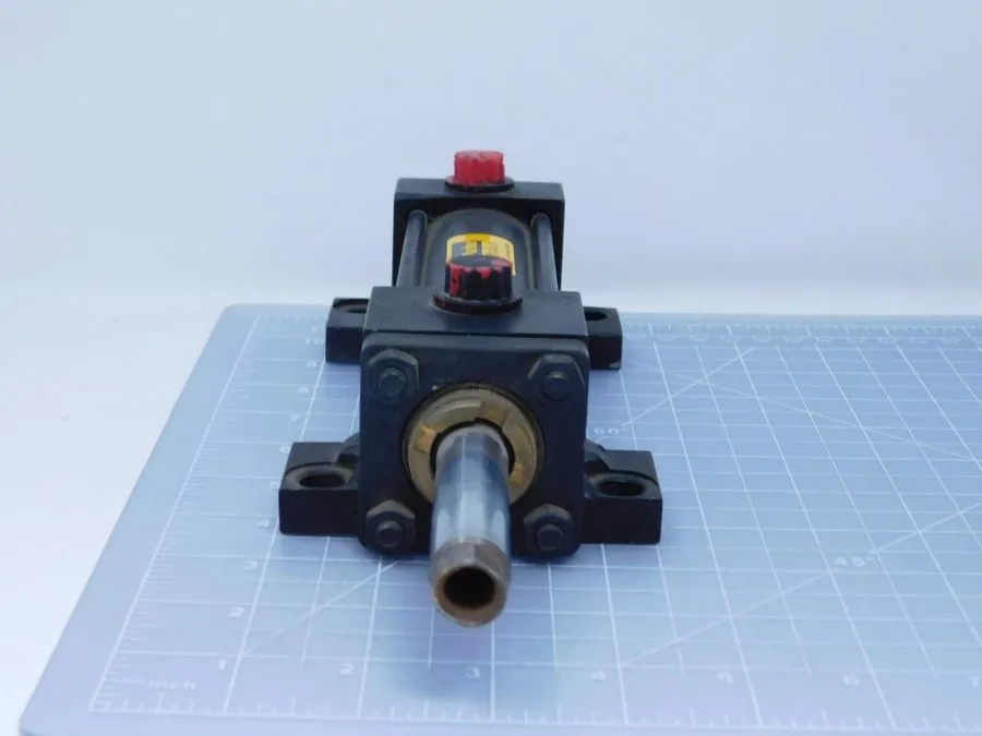 Пневмоцилиндр Parker Series 2A 03.25 C2AU14 6.500 250 Psi Air Pneumatic Cylinder