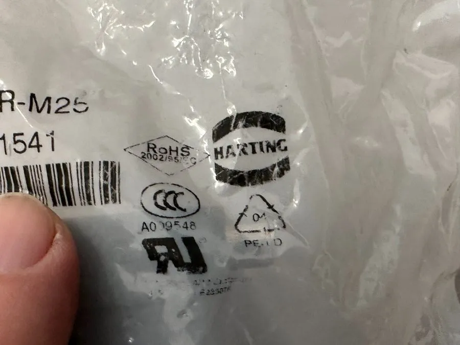 Разъём Harting 19300161541 Side Entry Hood Connector