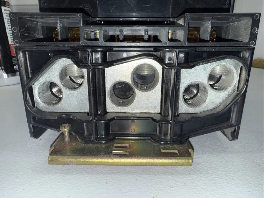 Автоматический выключатель Square D LC36400 400 Amp 600V 3 Pole 65KA@480V I-Line — фото лота 1