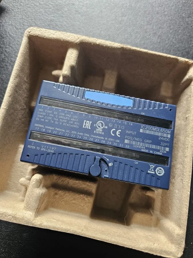 Модуль ввода-вывода GE Emerson IC200MDL650M VersaMax 32 Point 24VDC Input Module