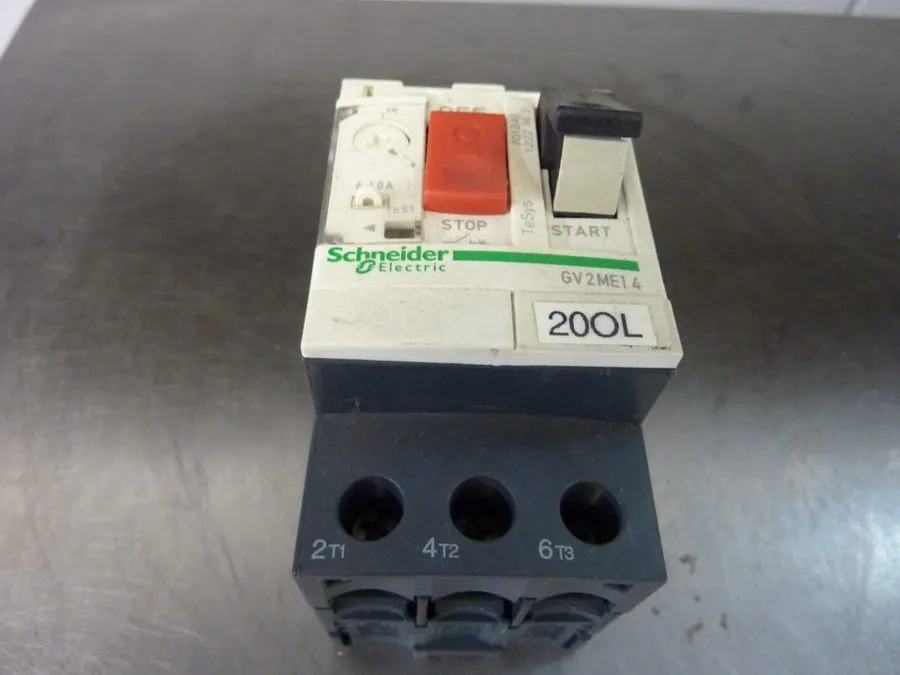 Автоматический выключатель Telemecanique GV2ME14 TeSys Motor Circuit Breaker 6-1