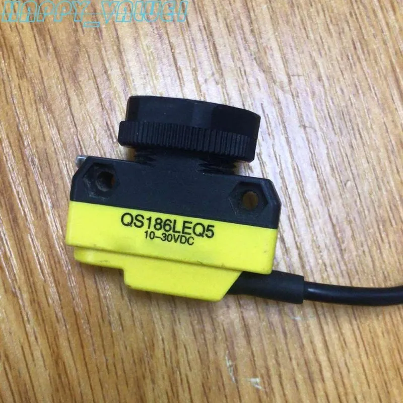 Фотоэлектрический датчик BANNER QS186LEQ5, PHOTOELECTRIC SENSOR, 71324