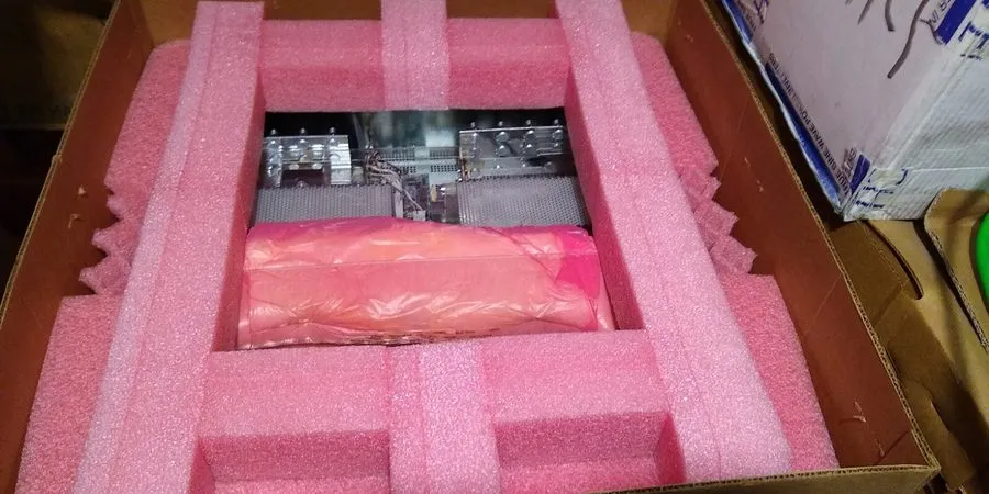 Операторское оборудование Eltek Flatpack2 +24V 600A Power System, 16kW Output, S