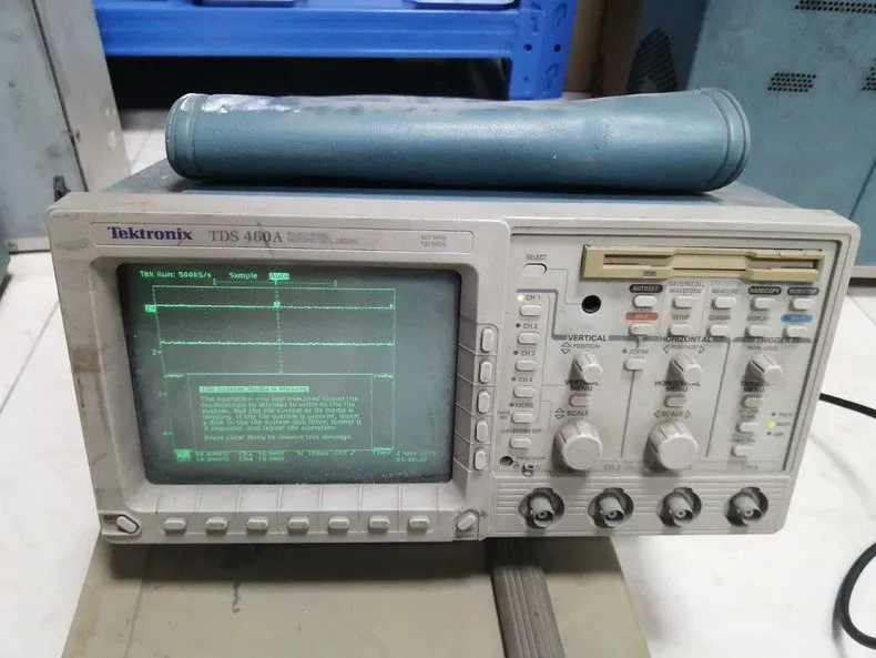 Осциллограф Tektronix TDS460A 400 MHz, 100MS/s, 4CH Oscilloscope MMY0
