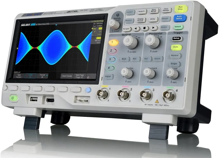 Осциллограф SIGLENT SDS1204X-E 4-CH 200MHz 1 GSa/s 14MB Super Phosphor Oscillosc
