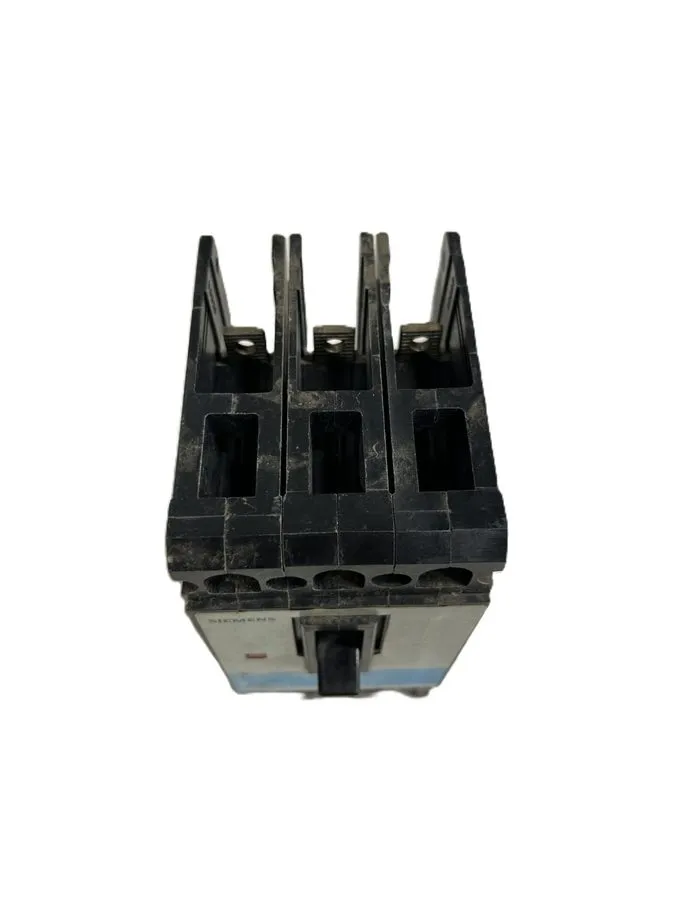 Автоматический выключатель SIEMENS SENTRON SERIES 15 AMP CIRCUIT BREAKER 3P 480 