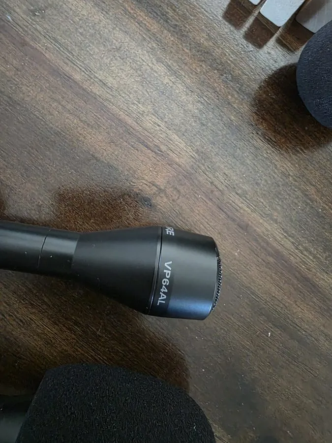 Микрофон (I) Shure VP64AL Omnidirectional Dynamic Handheld Microphone