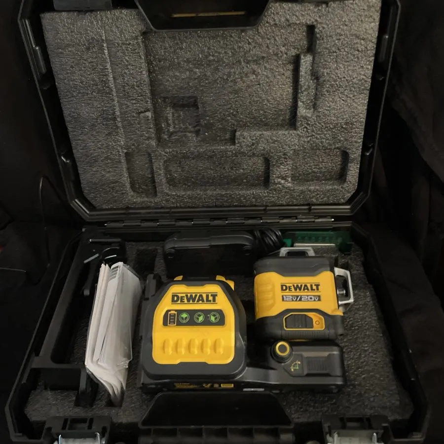 Нивелир DEWALT DCLE34030 Green 3 Beam Rotary Laser Level Tool Only