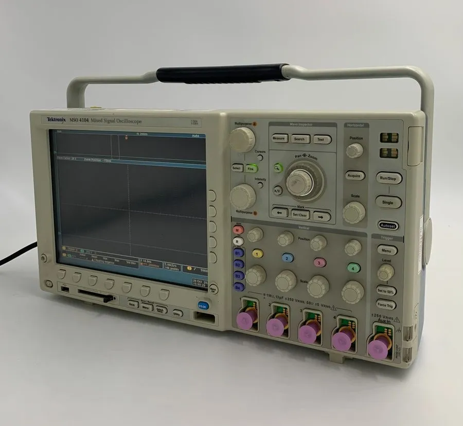 Осциллограф Tektronix MSO4104 1GHz 4 Channel 5GS/s Mixed Signal Oscilloscope