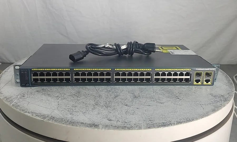 Коммутатор Cisco Catalyst 2960 Series WS-C2960-48TC-L V05 48-Ports Switch