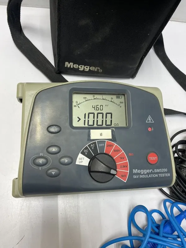 Тестер MEGGER BM5200 5KV INSULATION TESTER 36MG30