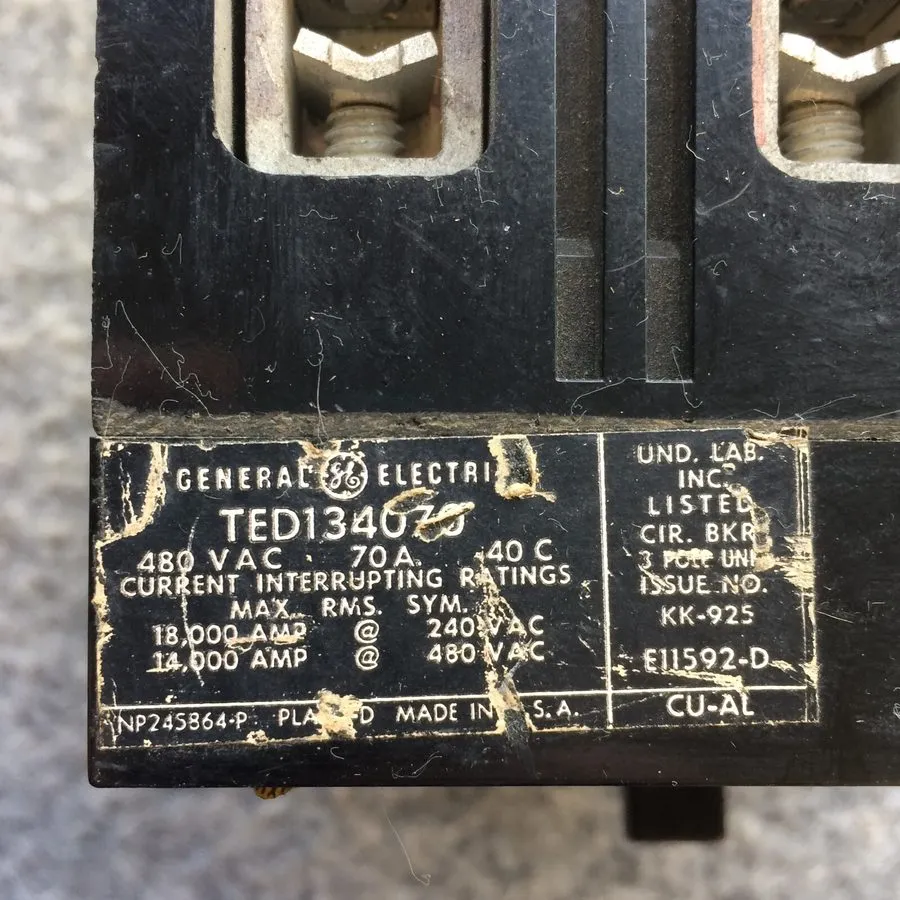 Автоматический выключатель GE TED134070 CIRCUIT BREAKER 70 AMP 480 V 3 POLE