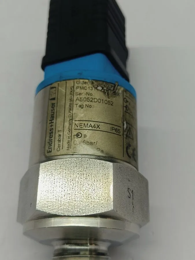 Датчик давления ENDRESS+HAUSER PMC131-A11F1A1R PRESSURE TRANSMITTER 0-6 BAR