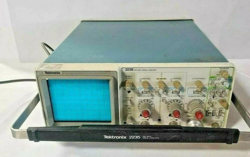 Осциллограф Tektronix 2235 2 Channel 100 MHz Oscilloscope