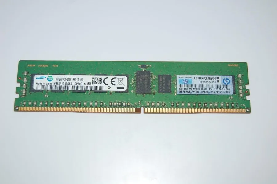 Модуль памяти HP 8GB DDR4-2133 PC4-17000 1Rx8 ECC REG RDIMM 762200-081 M393A1G43
