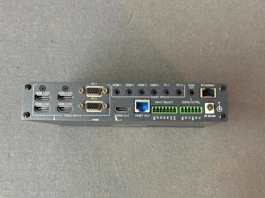 Видеокоммутатор KRAMER VP-440 6–Input Presentation Switcher Scaler HDBaseT HDMI  — фото лота 2