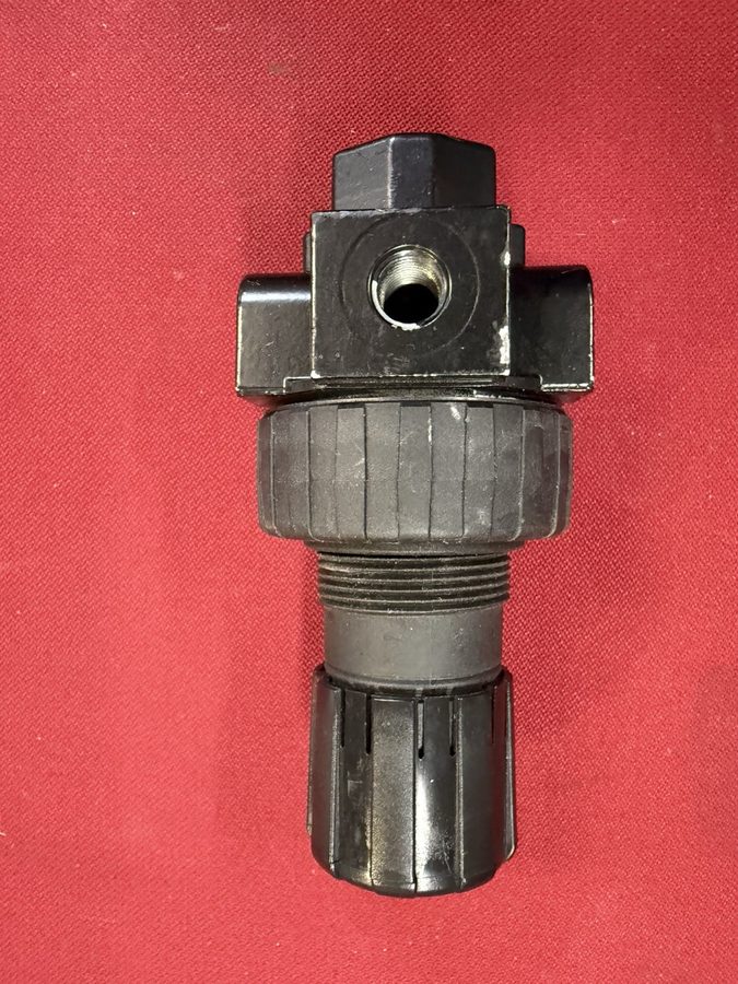 Трубопроводная арматура Parker 06R113ac Air Pressure Regulator, Pipe Size 1/4"