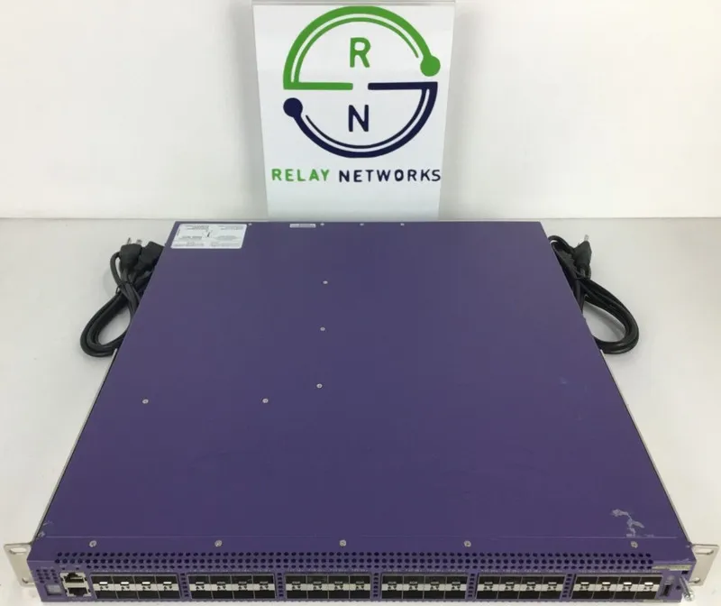 Коммутатор Extreme Networks 17101 X670V-48X-FB 48x 10GB SFP 2x 10925 Power Advan — фото лота 1