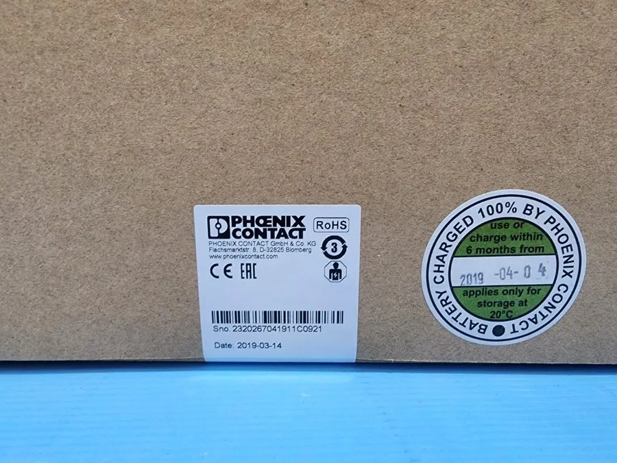 Блок питания PHOENIX QUINT-UPS/24DC/24DC/10/3.4AH Uninterruptible Power Supply