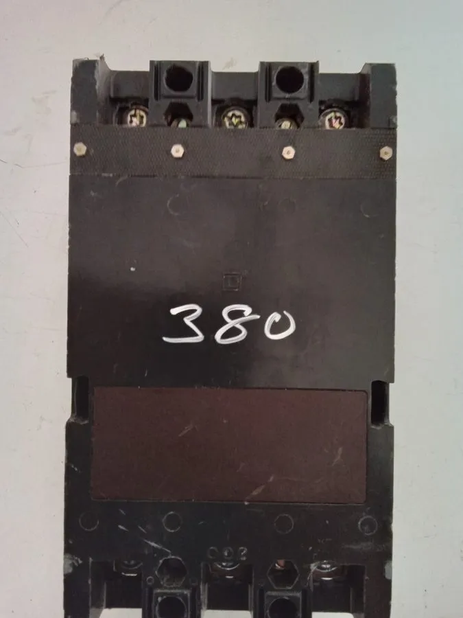 Автоматический выключатель SQUARE D KCL34125 3 Circuit Breaker