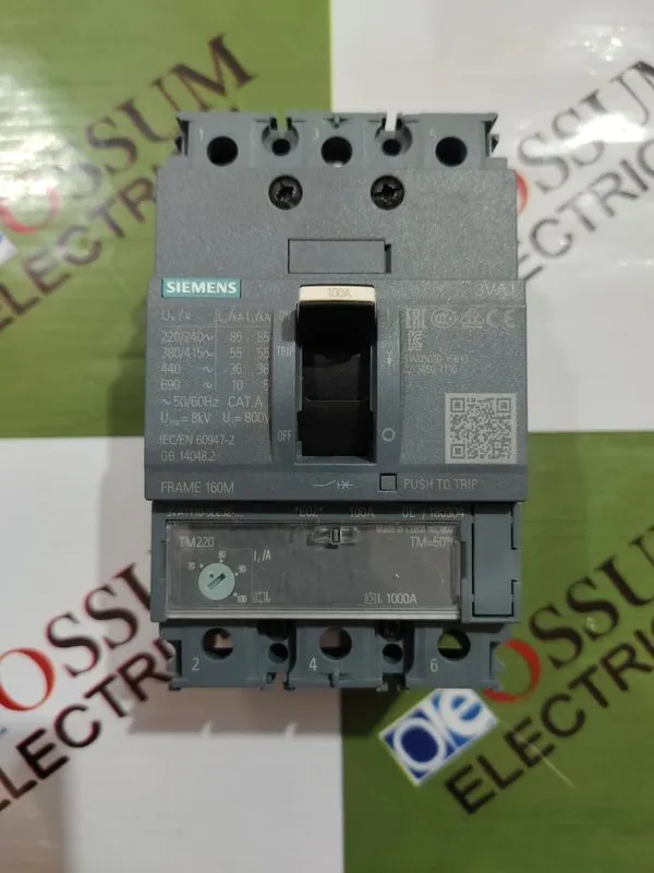 Автоматический выключатель SIEMENS 3VA1110-5EE32-0AA0 CIRCUIT BREAKER 100A 440VA — фото лота 4