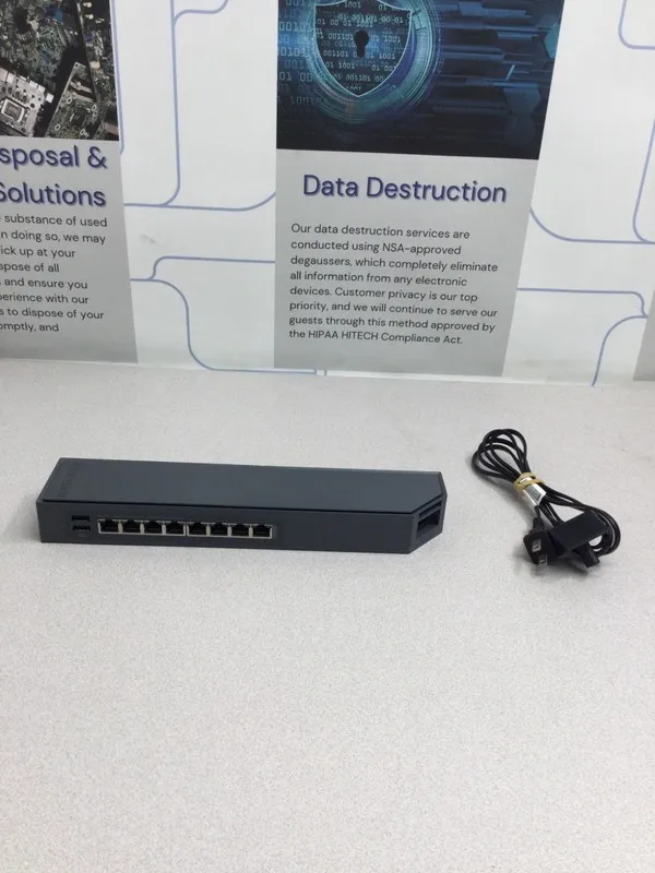Коммутатор Netgear ProSafe GSS108E 8-Port Gigabit Managed Network Switch