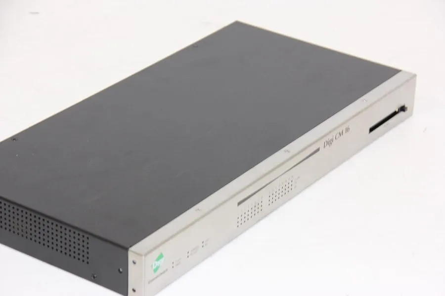Сервер DIGI 70001910 CM 16 Console Server