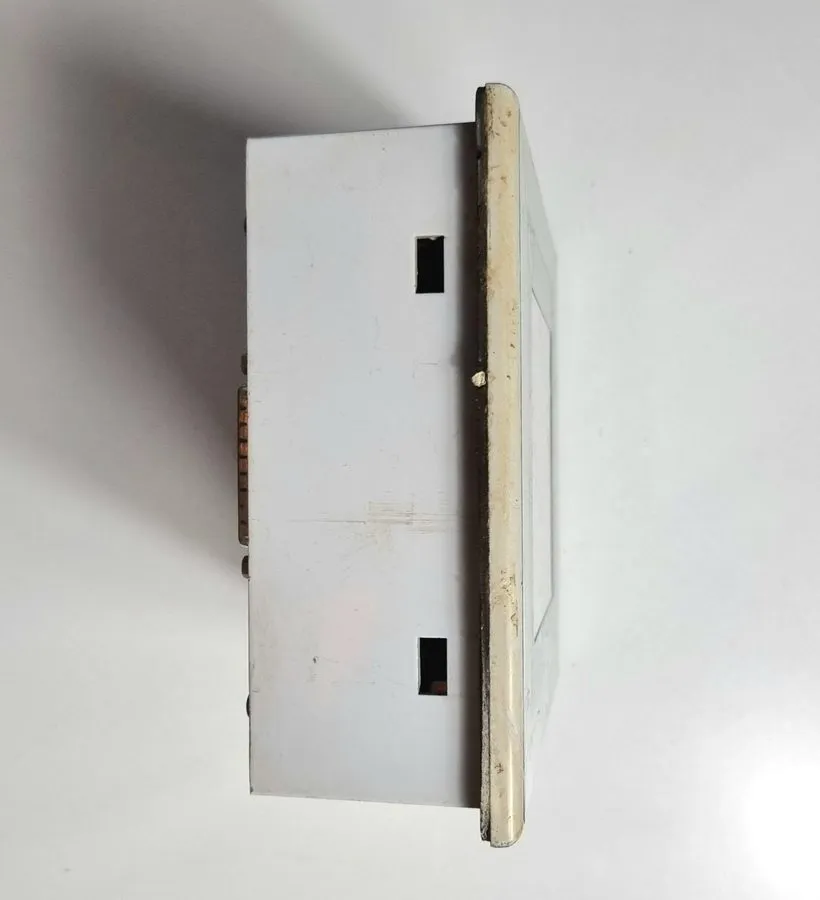 Панель оператора ESA VT505W00000 HMI 5.7" Display Panel 24VDC — фото лота 2