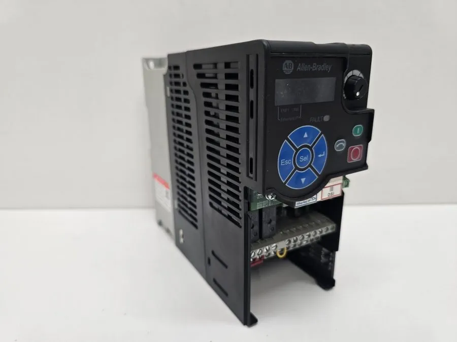 Частотный преобразователь Allen-Bradley 25B-D4P0N114 PowerFlex 525 1.5kW 2Hp AC 