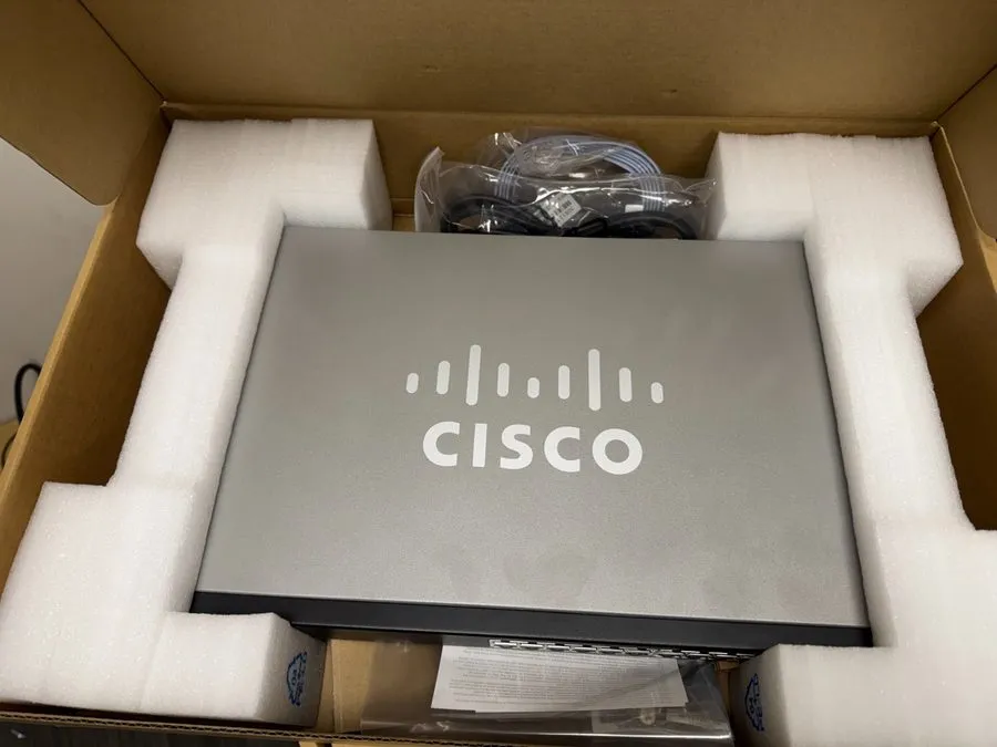 Коммутатор Cisco SG350X-24 24-Port Gigabit Stackable Managed Switch NO Power Cor
