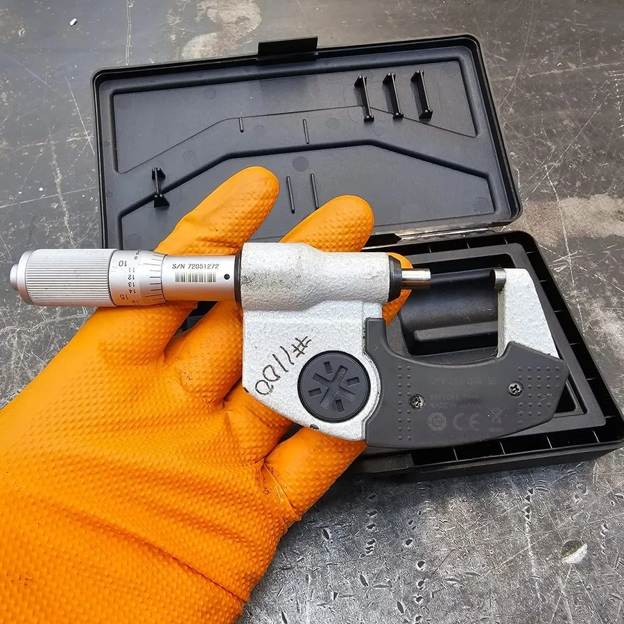 Микрометр Mitutoyo Digital Micrometer 293-348-30 IP65 Coolant Proof 0-1"