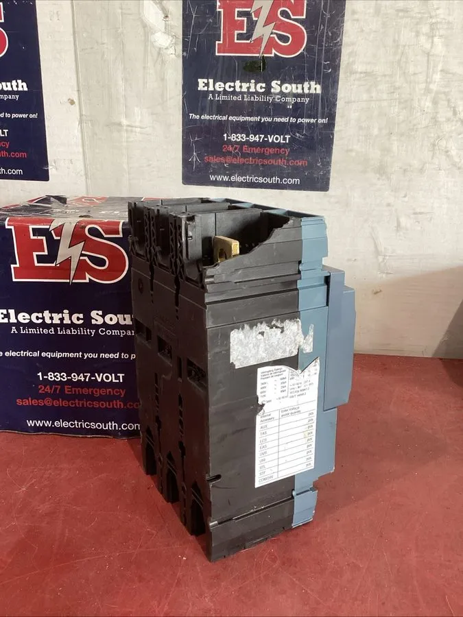 Автоматический выключатель SIEMENS 3VA5215-6EC31-0AA0 3 Pole 150 Amp Circuit Bre