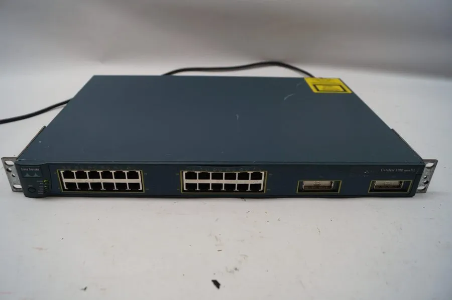 Блок питания Cisco WS-C3524-PWR-XL-EN 24-Port Stackable 10/100 Ethernet PoE Mana