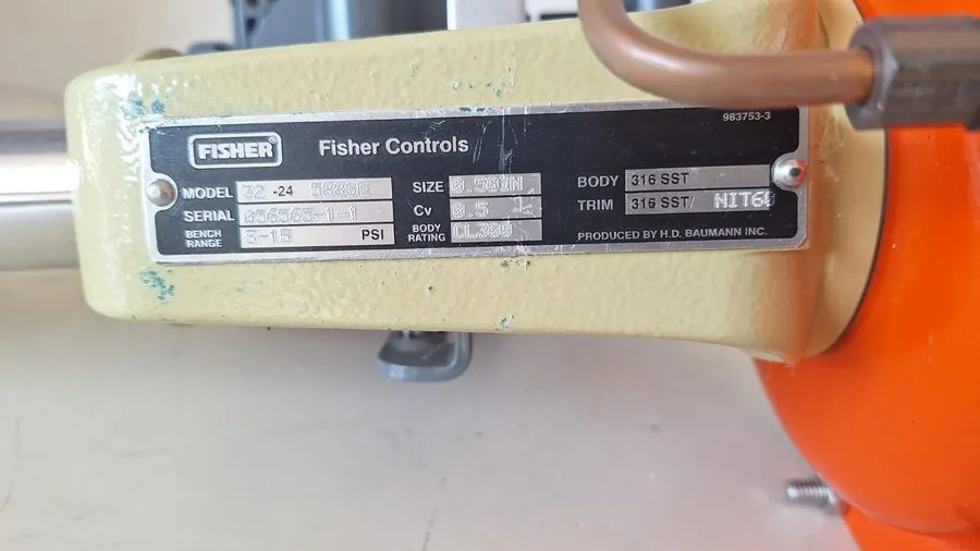 Клапан Fisher FIELDVUE DVC6010 Digital Control Valve Positioner with 32-24588SE  — фото лота 1