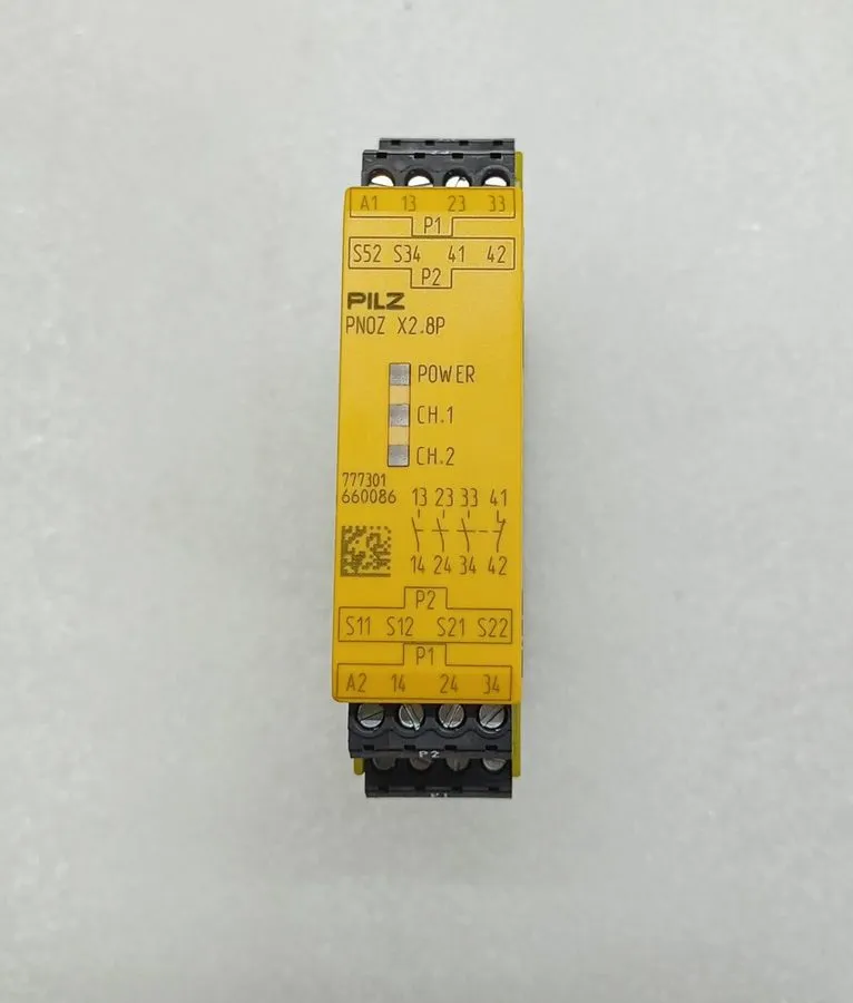 Реле безопасности PILZ 777301 Safety relay PNOZ X2.8P 24VAC/DC