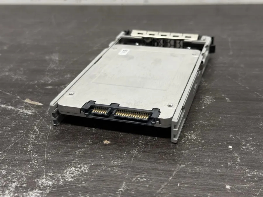 SSD-накопитель Intel DC S3610 Series 1.6TB SSD 02CC4N Enterprise 2.5" SSDSC2BX01