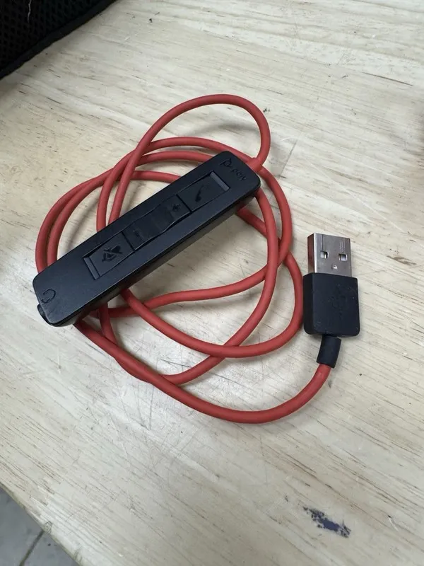 VoIP-шлюз PLANTRONICS POLY BLACKWIRE USB STEREO HEADSET BW3300 + VOLUME CONTROL