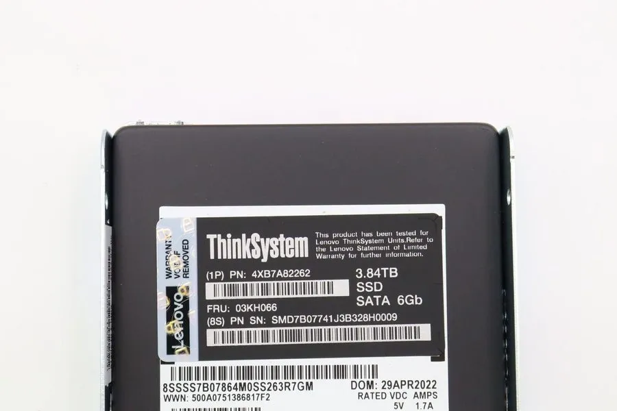 Сервер Lenovo ThinkSystem 3.84TB 03KH066 4XB7A82262 2.5" SATA 6Gb Intensive HS S