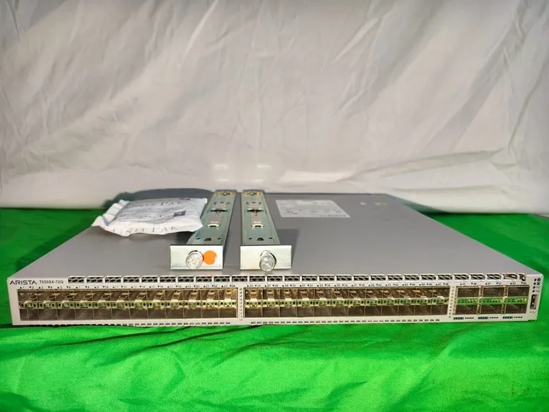 Коммутатор Arista DCS-7050SX-72Q-F 48xSFP+ 6x40GbE QSFP+ switch