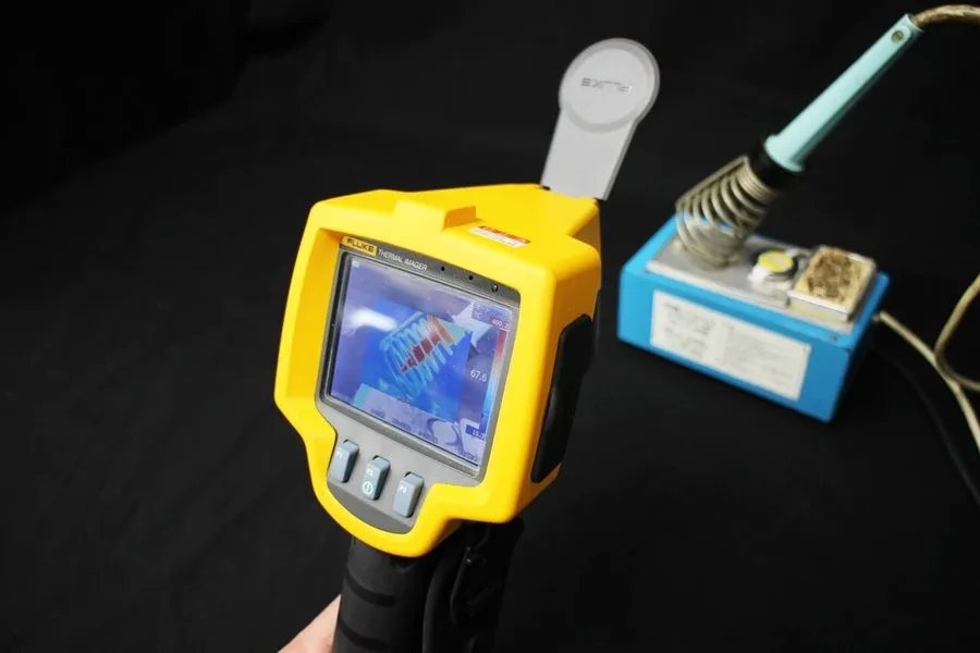 Тестер FLUKE TI27 Handy Thermography w/Case Slightly