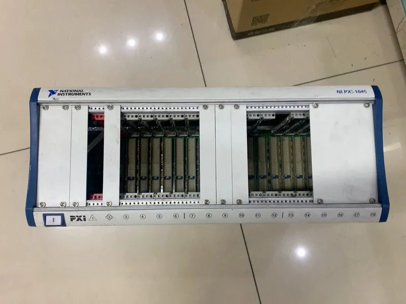 Шасси National Instruments NI PXI-1045 PXI Chassis