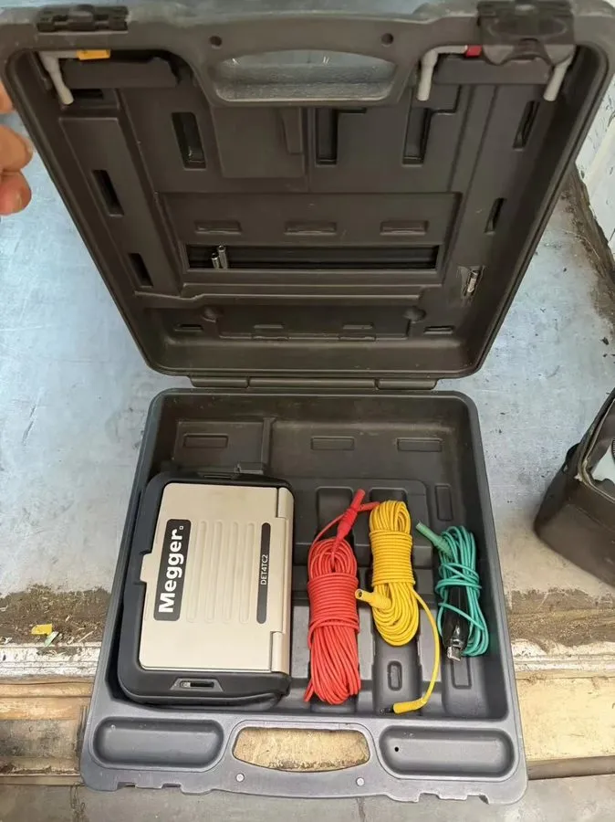 Тестер Megger DET4TCR2 by DHL or Fedex