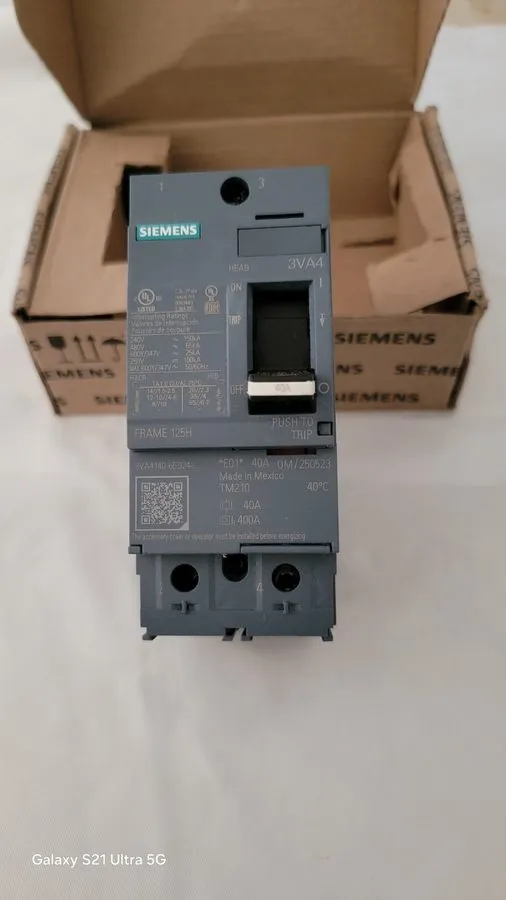 Автоматический выключатель Siemens 3VA4140-6ED24-0AA0 40 Amp 600Y/347V 2 Pole Ci