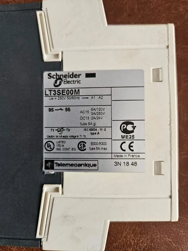 Реле защиты SCHNEIDER ELECTRIC LT3SE00M THERMISTOR PROTECTION RELAY VOLTAGE 220V — фото лота 3