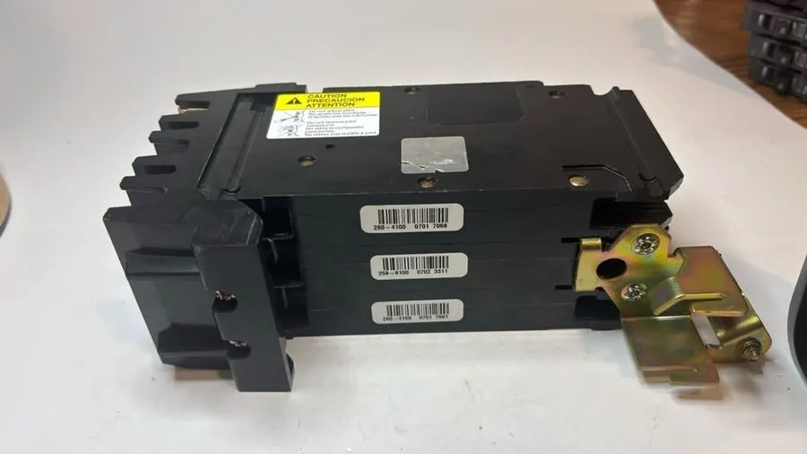 Автоматический выключатель Square D Powerpact FGA34100 I-Line Circuit Breaker 10 — фото лота 2