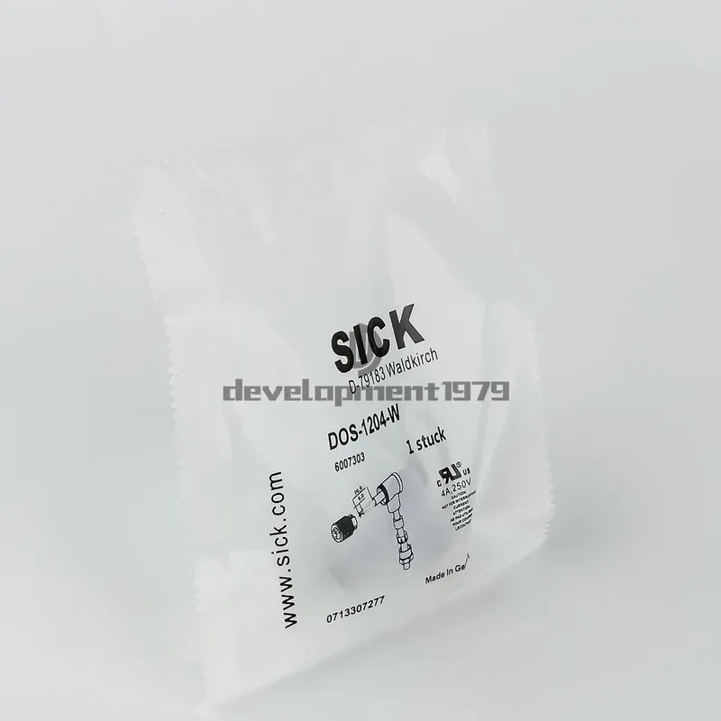 Датчик SICK DOS-1204-W 6007303 Four core M12 female bend connector