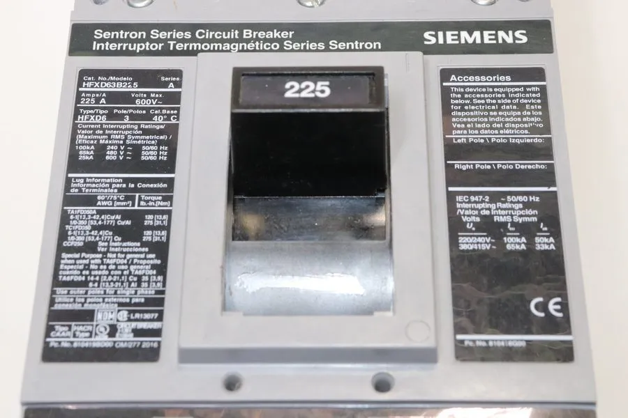 Автоматический выключатель SIEMENS SENTRON BREAKER HFXD63B225 225 AMP 600 VAC 3-